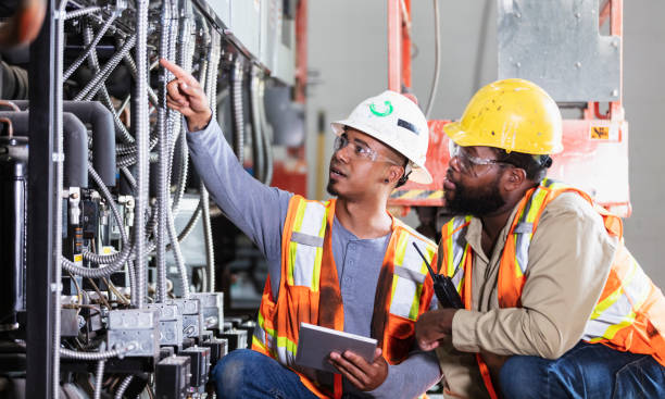 Best Licensed Electrician  in Rmel Valley Village, CA